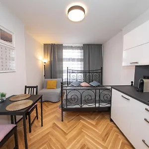https://apt-nekazanka-studio.praguehotelsweb.com