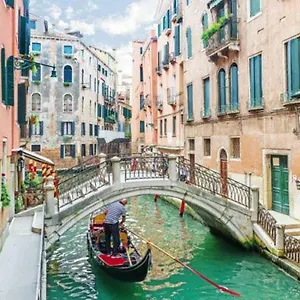 https://casa-marco-polo-venice.hotelslidodijesolo.com